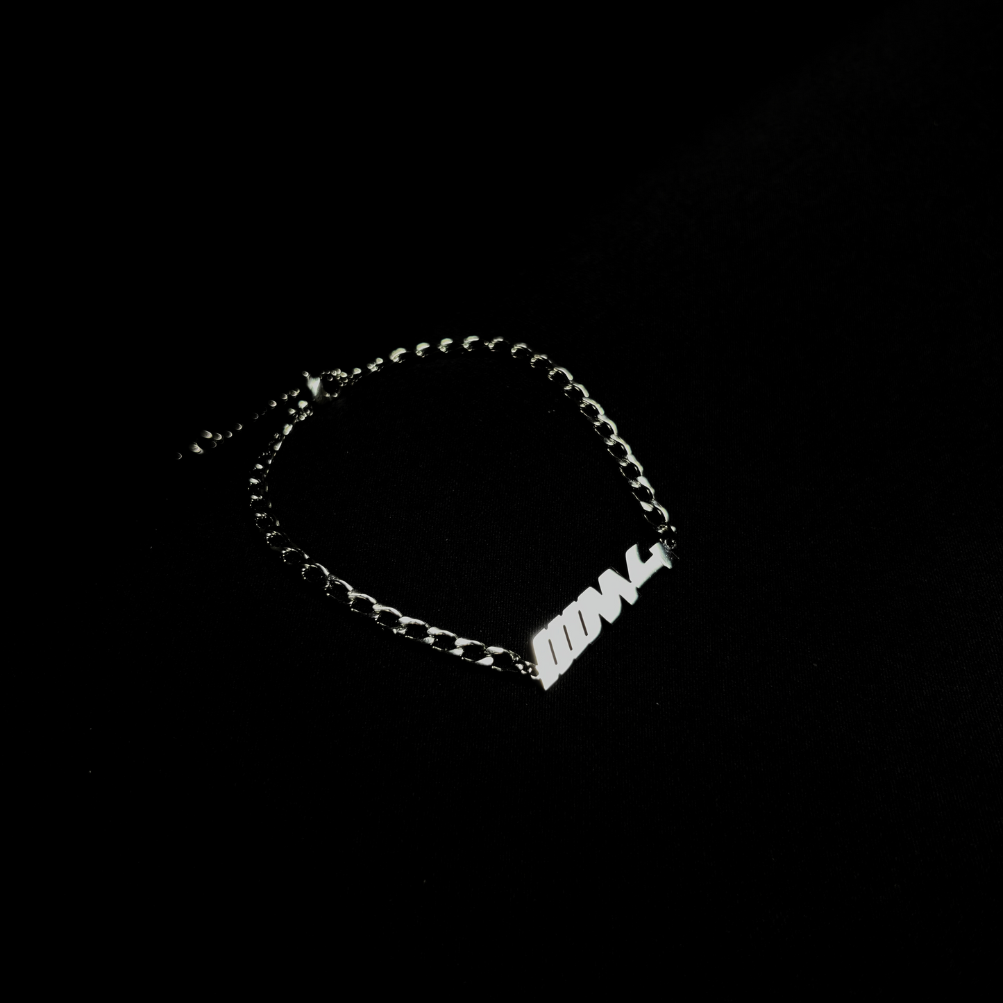 M4 Bracelet